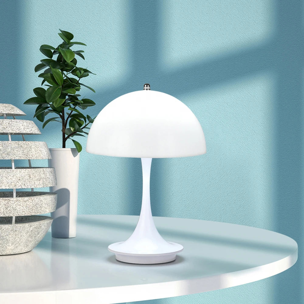 Lampe champignon Panthella blanche