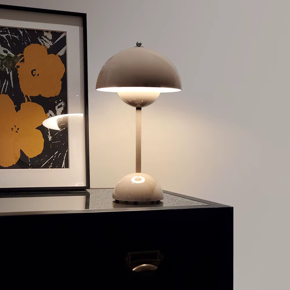 Lampe champignon blanc bourgeon